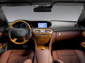
Mercedes-Benz CL.Intrieur Image1
 