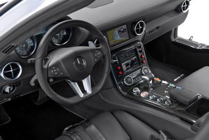 
Mercedes-Benz SLS AMG F1 Safety Car (2010).Intrieur Image1
 