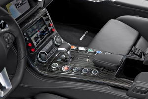 
Mercedes-Benz SLS AMG F1 Safety Car (2010).Intrieur Image2
 